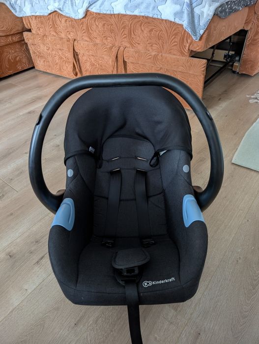 Автокрісло дитяче 0-4 міс