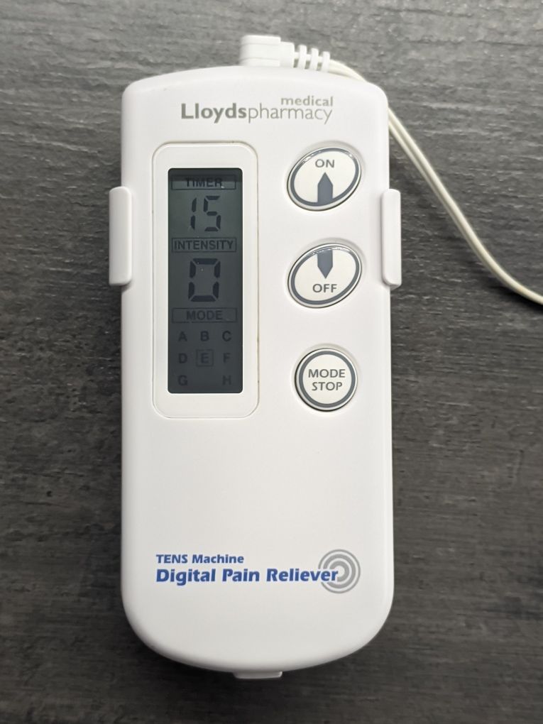 Миостимулятор Электростимулятор от боли мышц Lloyds pharmacy pain reli