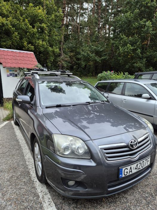 Toyota Avensis D4D 126 KM T25 Kombi 2006 r.