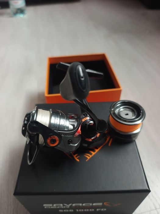 Kołowrotek Savage Gear SG6 100