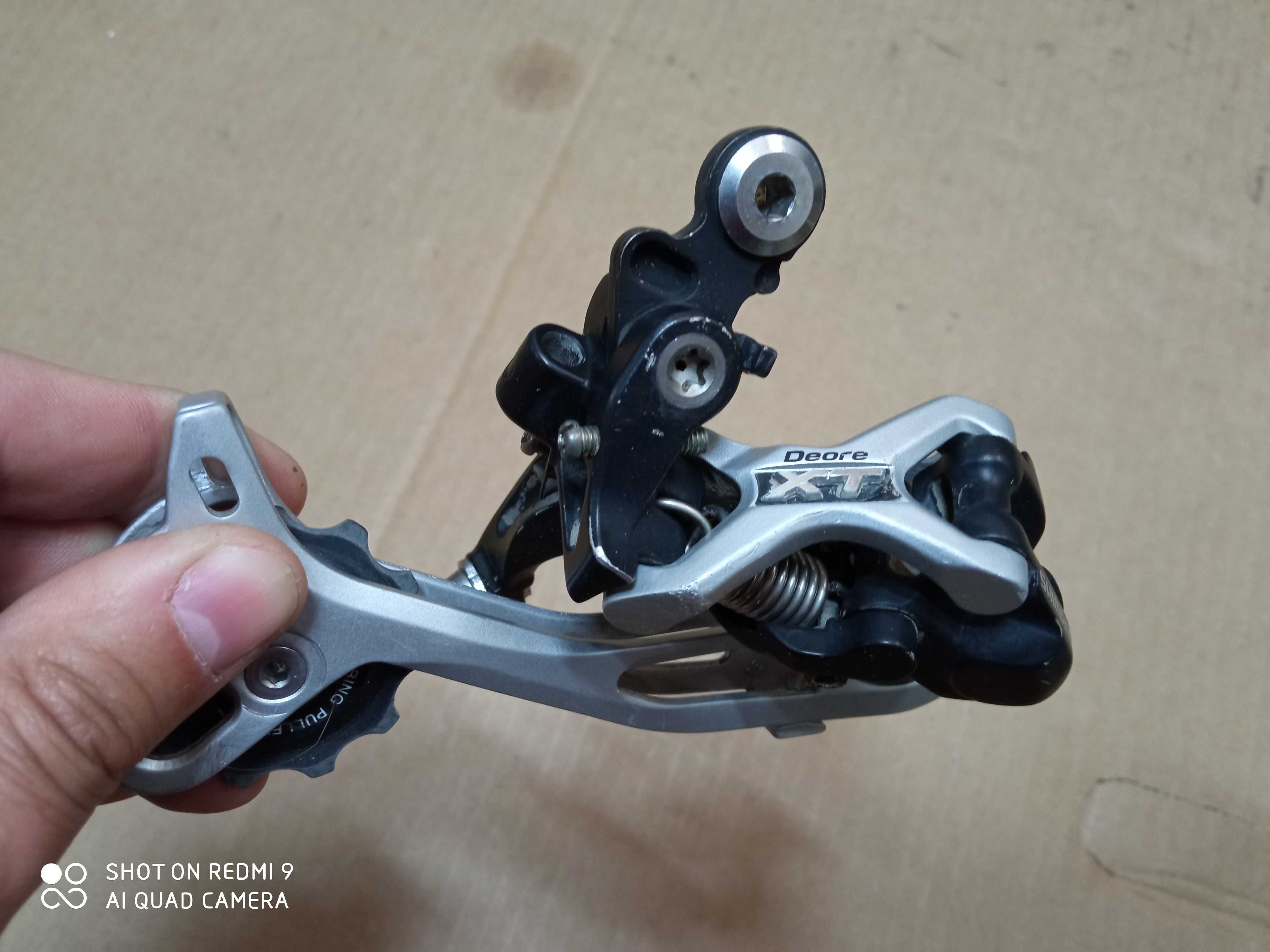 Przerzutka tylna Deore XT m772 9s