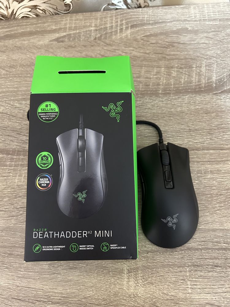 Мишка Razer DeathAdder V2 Mini