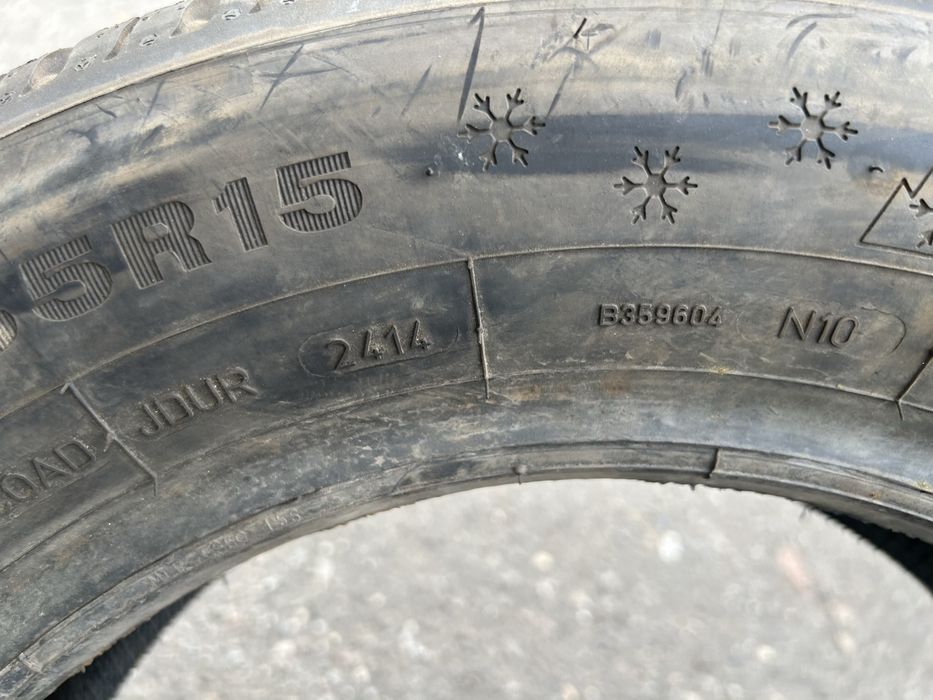 185/65 r15 Dunlop Winter responce 2 MS нова