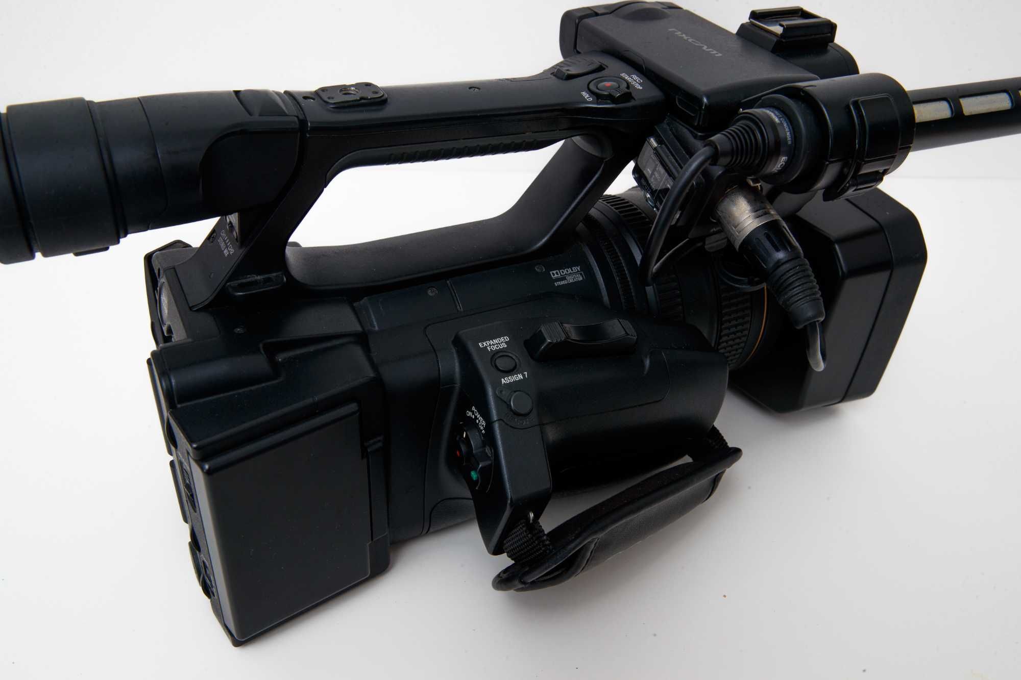 Kamera cyfrowa Sony HXR-NX5E, stan bdb + dodatki