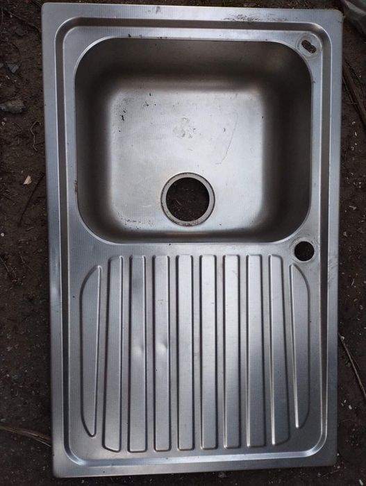 Мойка кухонная накладная