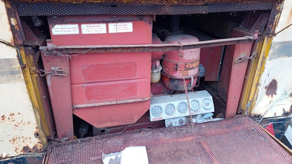 Kompresor Atlas Copco sprężarka z silnikiem Deutz 4 cylindry F4L 912