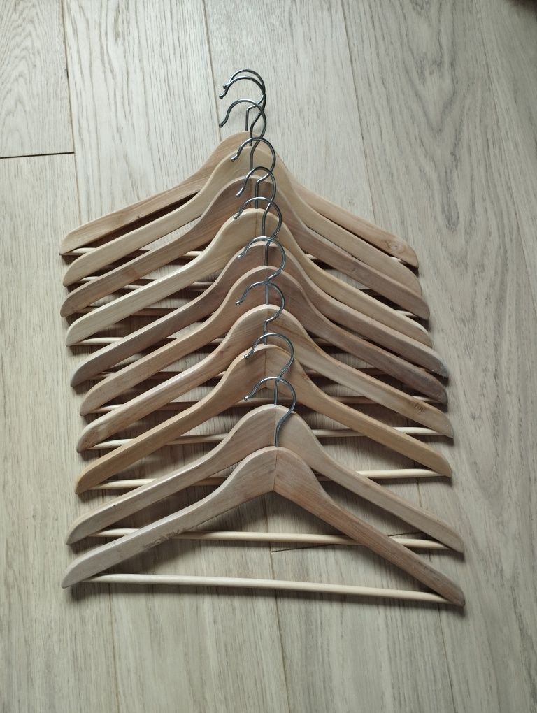 Wieszaki drewniane Ikea 10 szt.