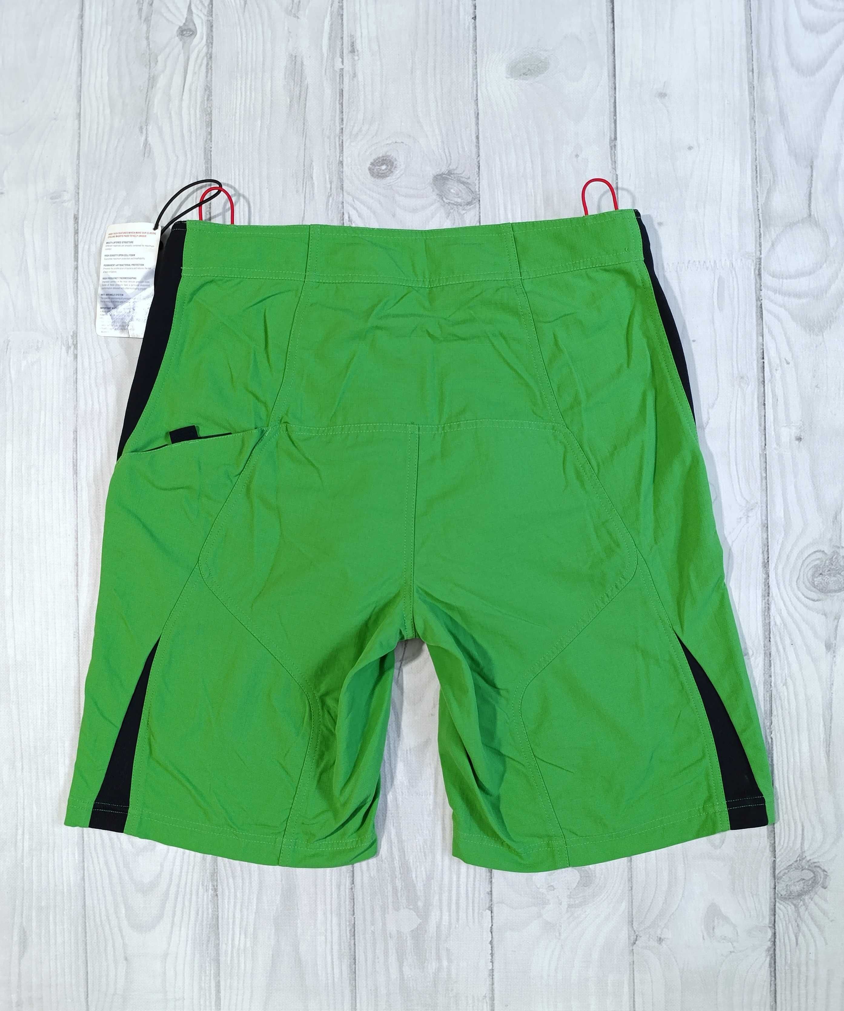 Spodenki Oakley r. 34/M