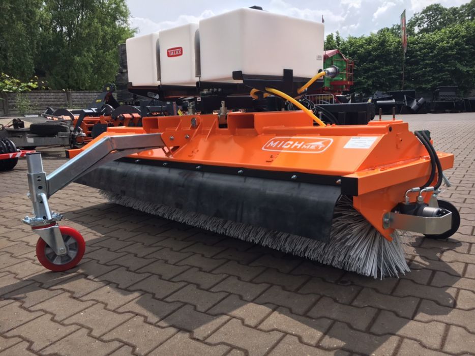 ZAMIATARKA tuz tur JCB euro CAT Ładowacz