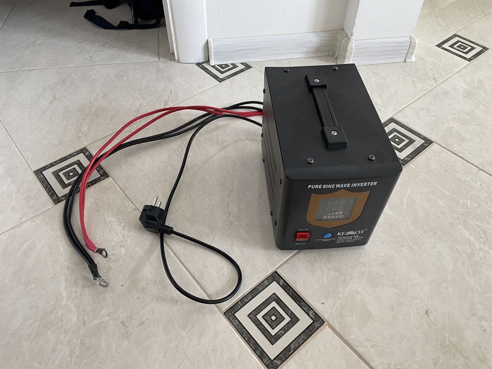 Інвертор з чистою синусоїдою KEMOT 800VA