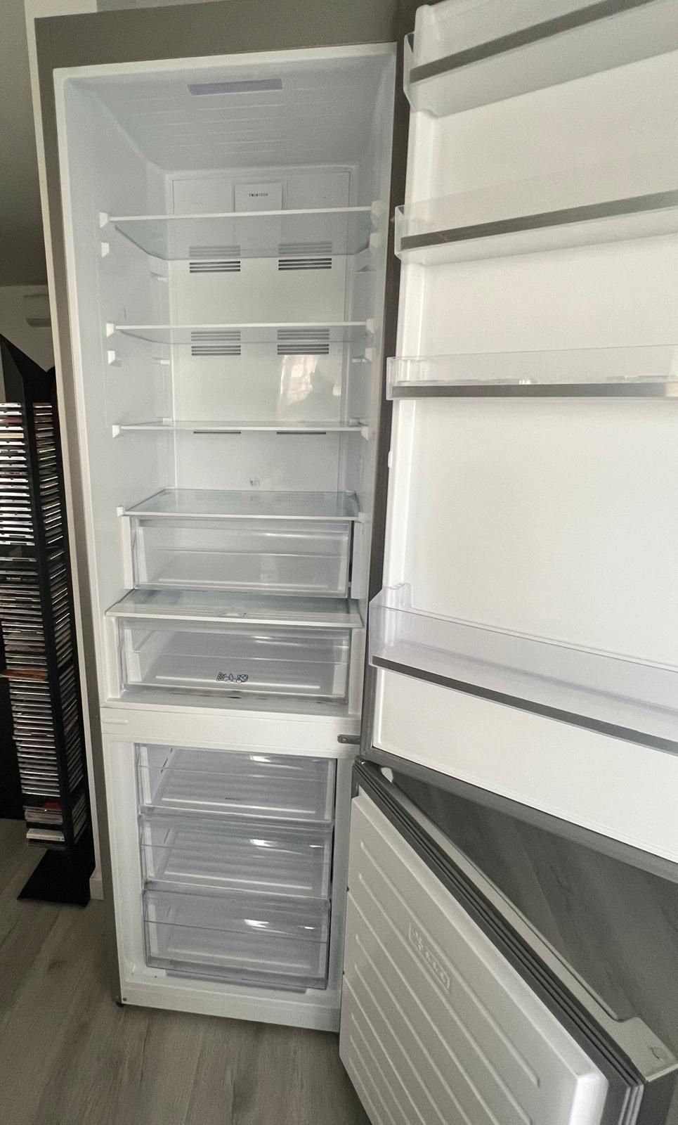 Combinado Zanussi de 201 cm
