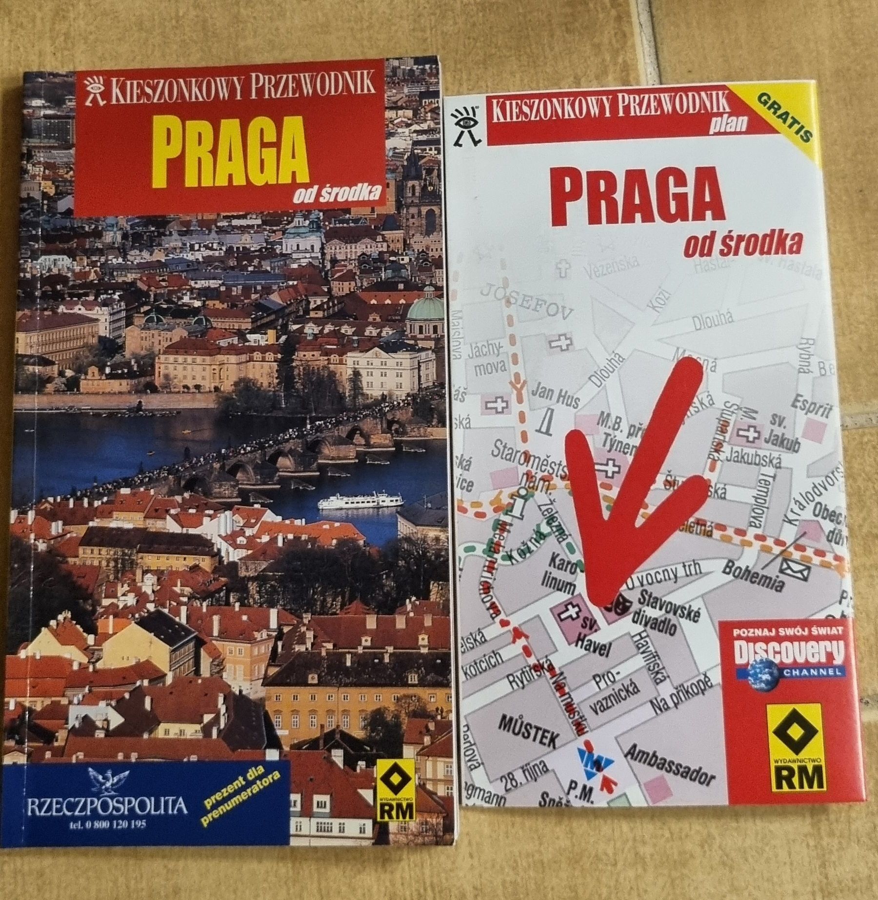 Praga od środka przewodnik kieszonkowy + plan miasta