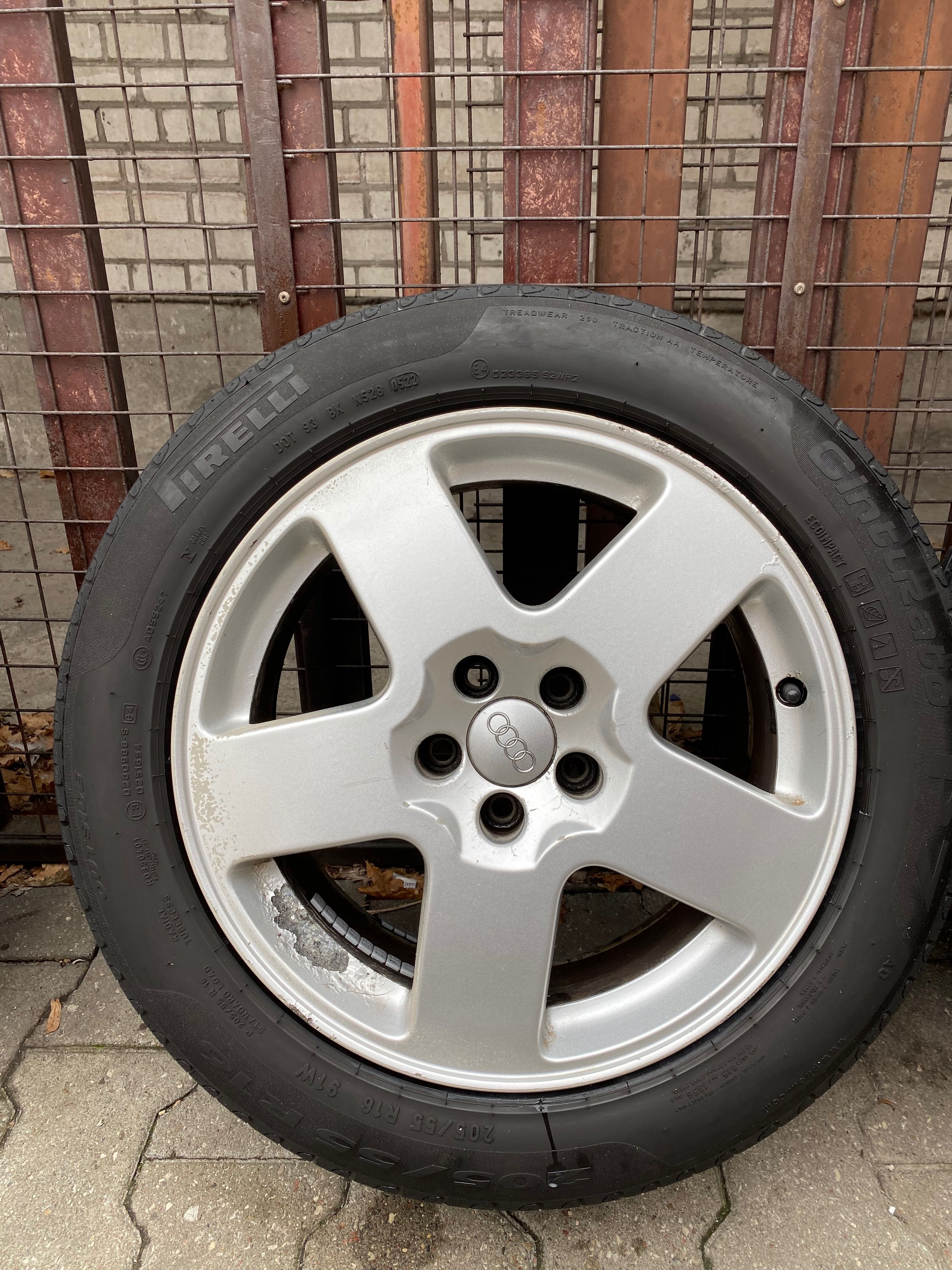 Felgi Audi TT 8N z letnimi oponami 205x55 R16