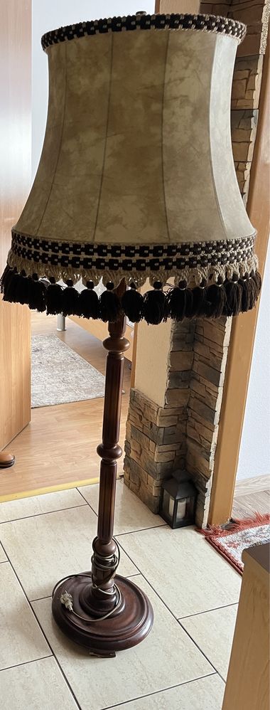 Lampa stojąca vintage bez uszkodzeń