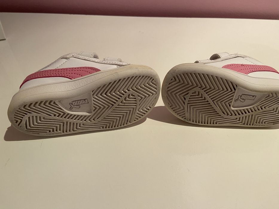 Tenis Puma menina, tamanho 20