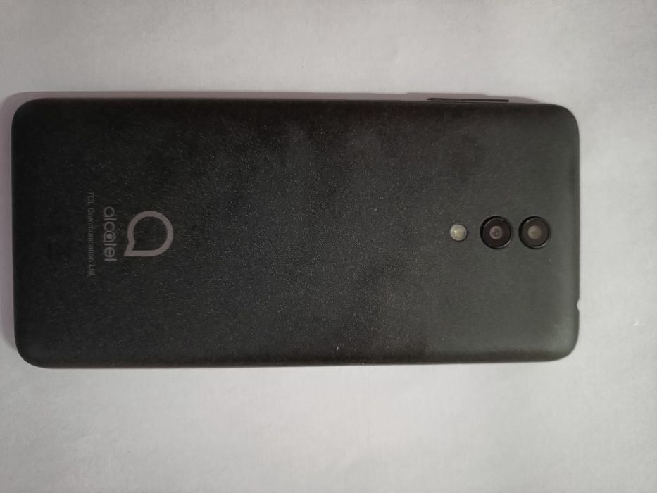 Alcatel 1 czarny