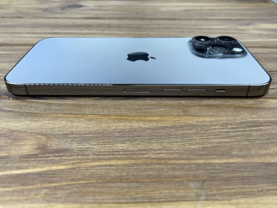 Apple iPhone 13 Pro Max 256Gb Space Gray (Neverlock) #0799