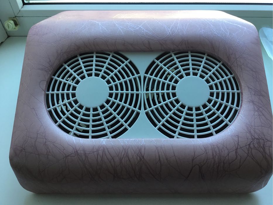 Маникюрная вытяжка на 2 вентилятора