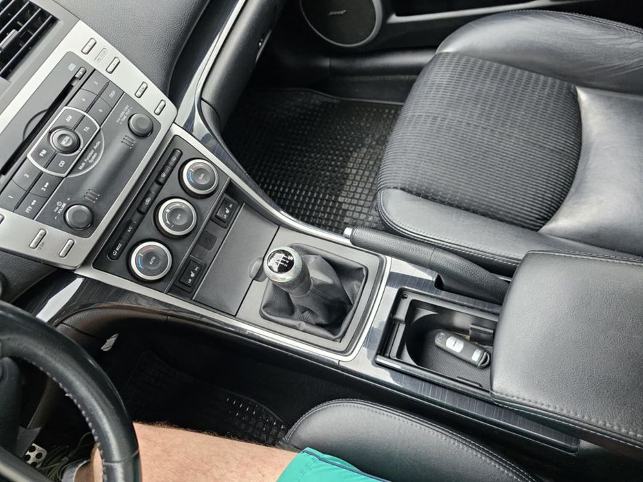 Mazda 6  2.2 diesel rok 2009