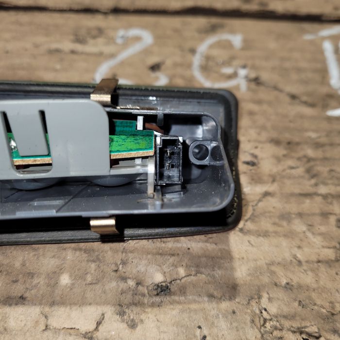 Trzecie światło stopu klapy bagażnika opel astra III H kombi 2005r