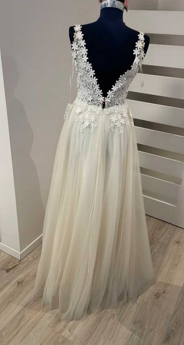 Suknia ślubna  Nowa