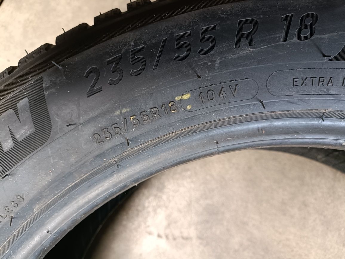Opona Całoroczna Michelin CrossClimate SUV 235/55R18 104V