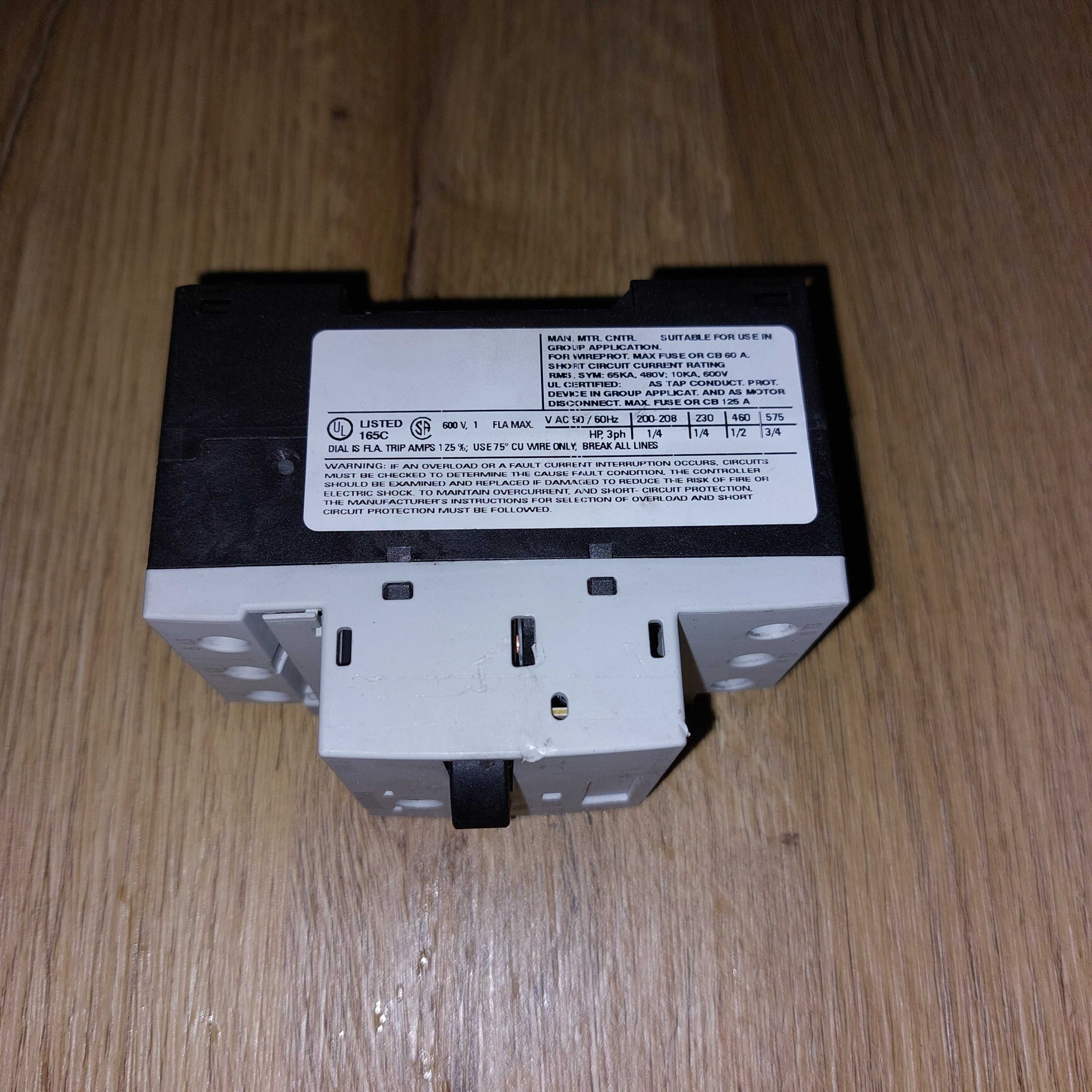 Wyłącznik silnikowy Siemens Sirius 3RV1011