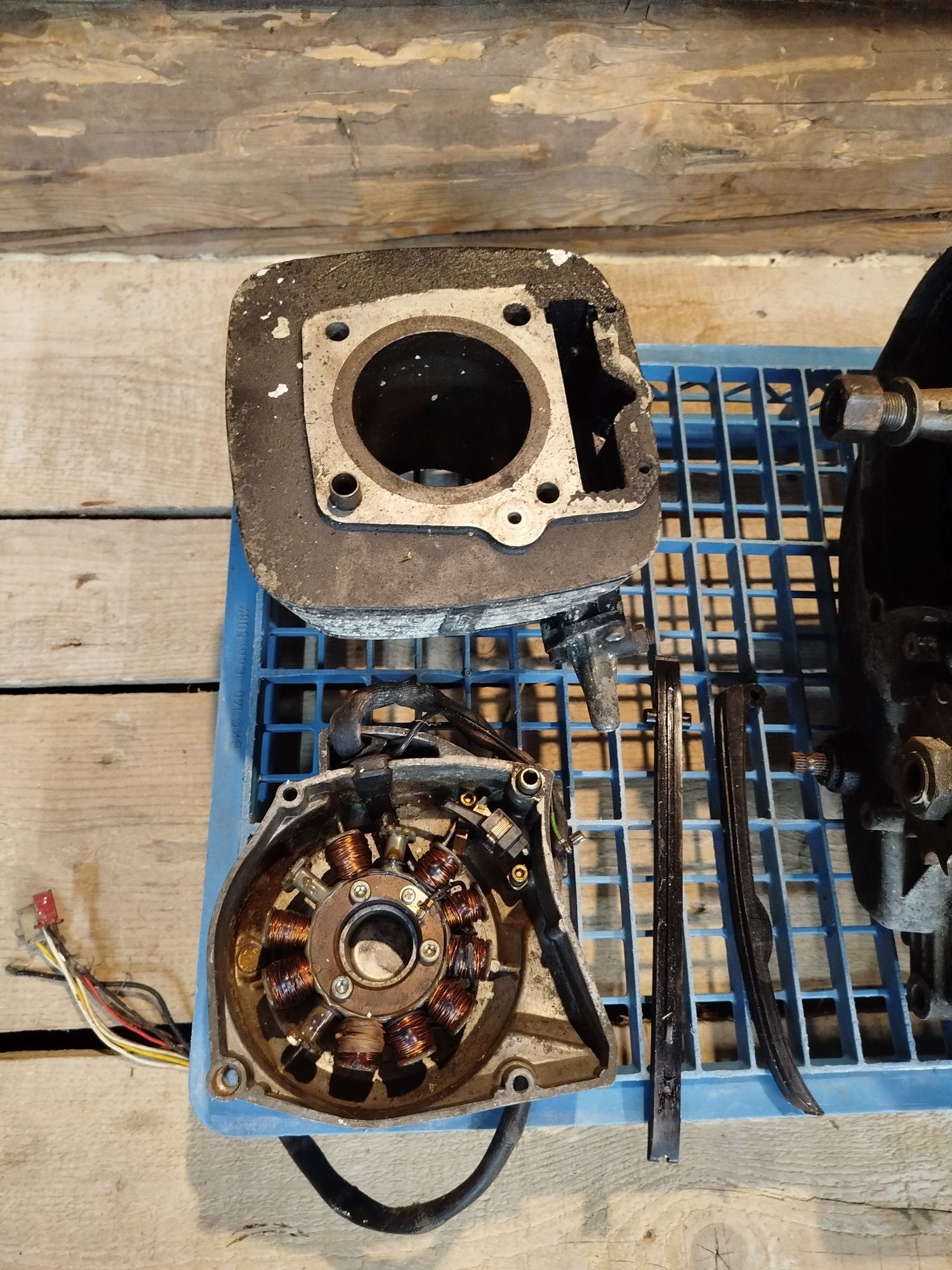 Cagiva Ar 350 stator iskrownik