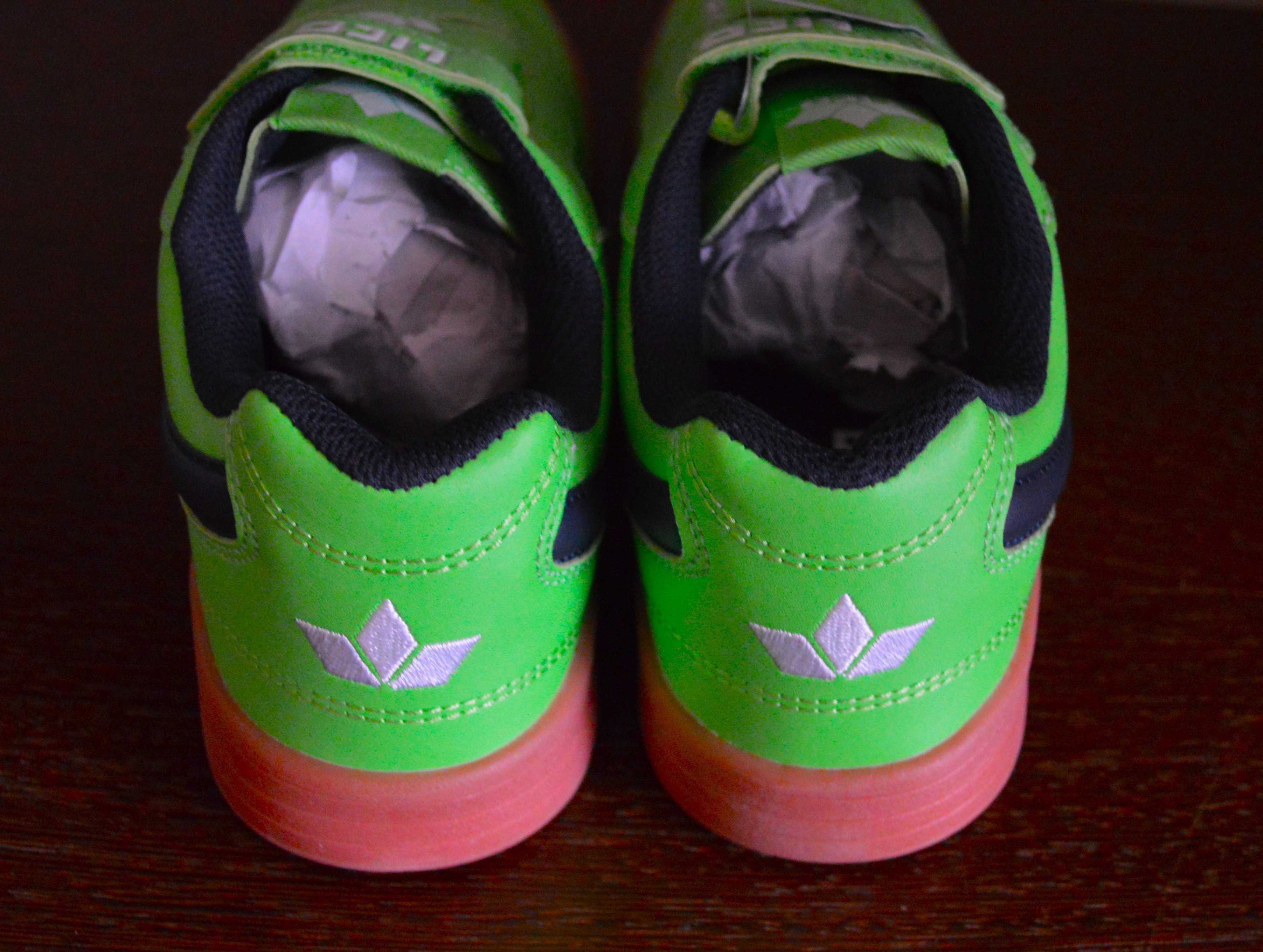 Obuwie sportowe seledynowe neonowe r. 37 NOWE