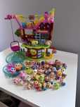 Domek na drzewie  / figurki moji pops / shopkins