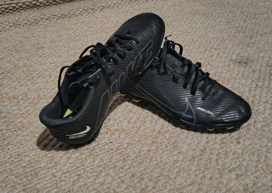 Буци NIKE меркуріал