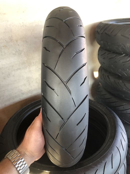 Мотошина 120/70 ZR17 Maxxis