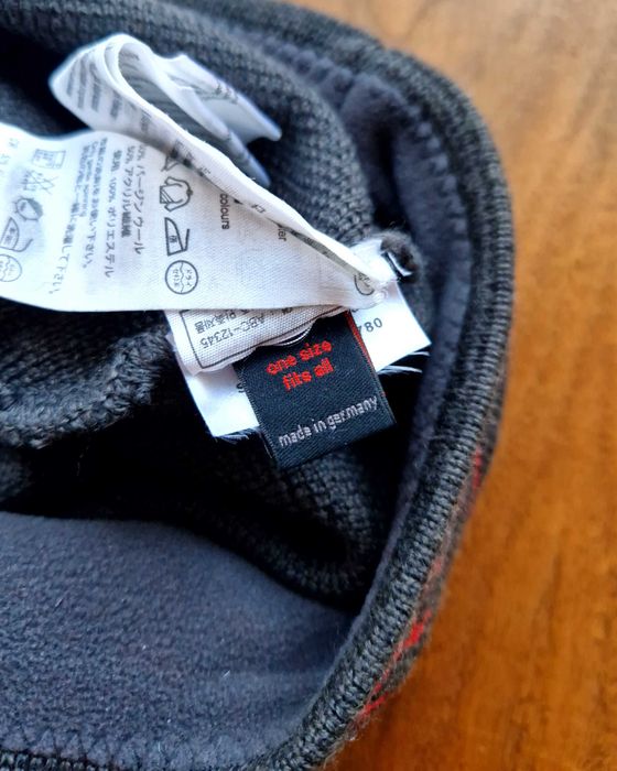 Шапка (Mammut) Made in Germany!  Серая . шерсть .