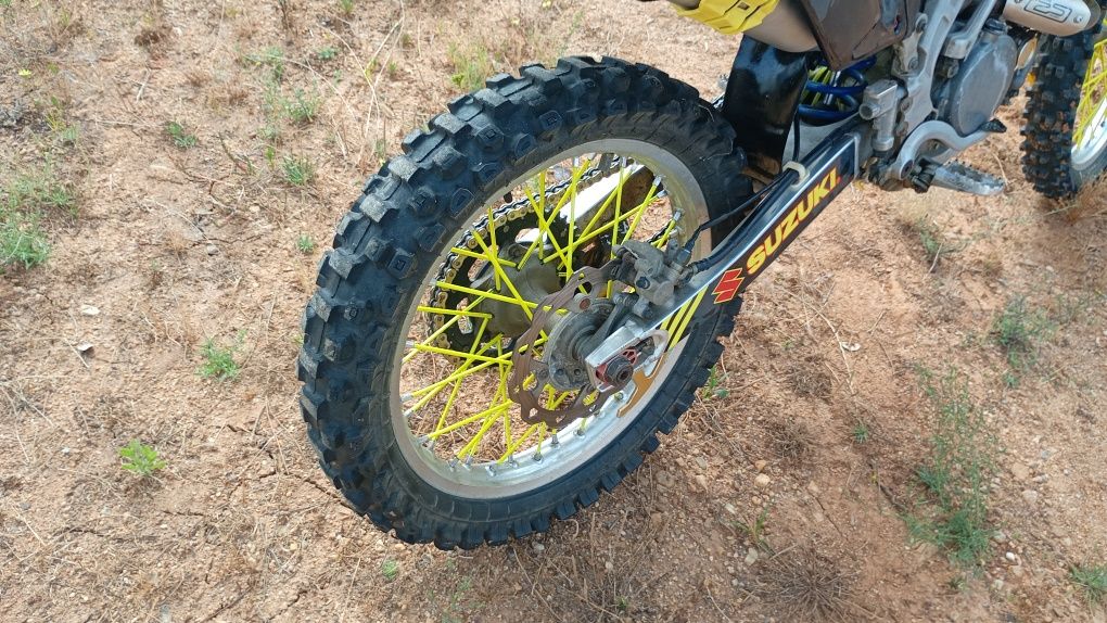 Suzuki RM-Z 250 DE 2009 MATRICULADA