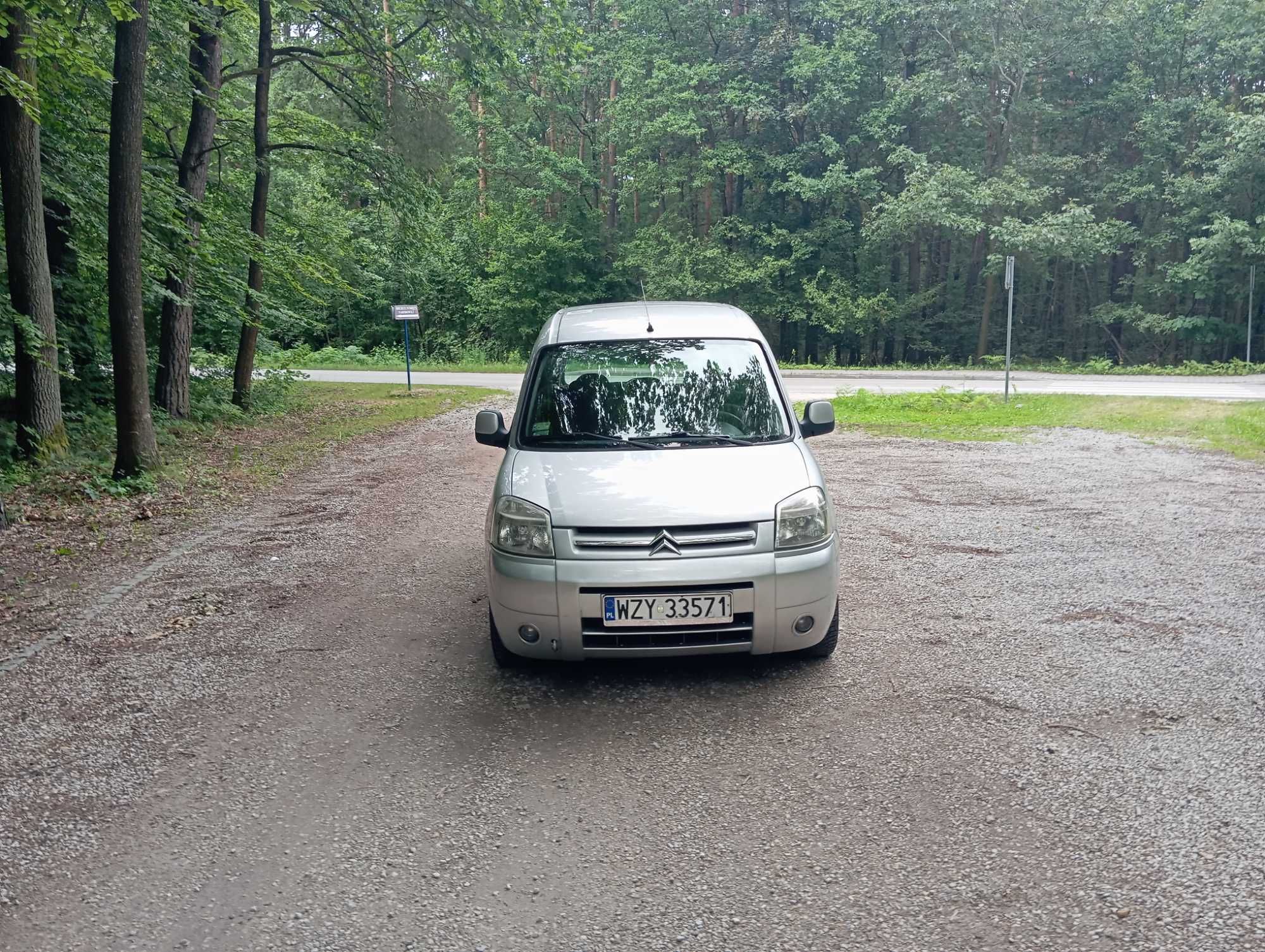 Zadbany Citroen Berlingo 1.6 HDI 90 KM 2007 R.