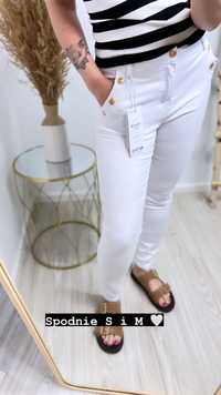 Spodnie białe proste