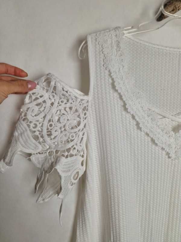 Bluzka z krótkimi rękawami cold shoulder boho hafty koronka 44 16 XXL