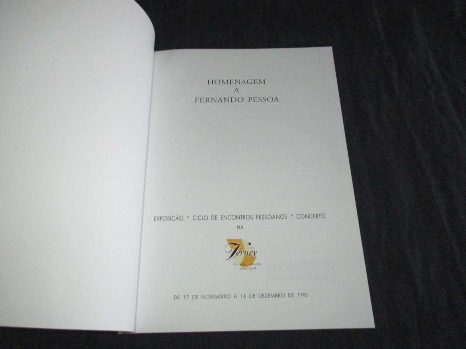 Livro Homenagem a Fernando Pessoa Galeria Verney 1995