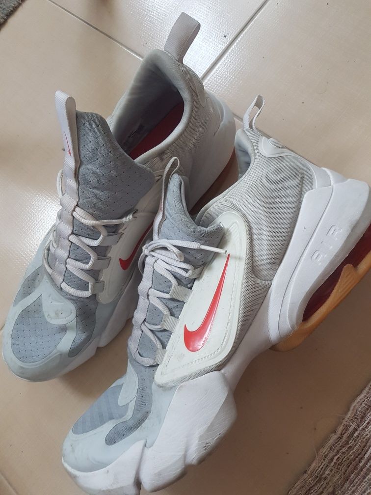 Tênis Nike Air Max Alpha Savage 48,5