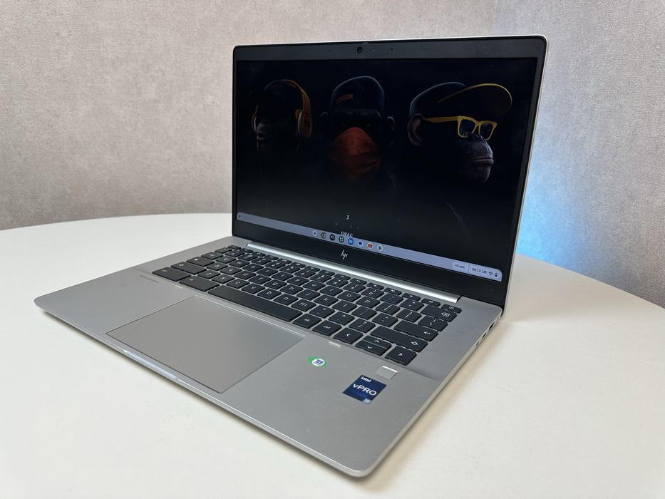 HP C640 G3 FHD IPS intel i7 1265U Ram 16 gb ssd 256 gb
