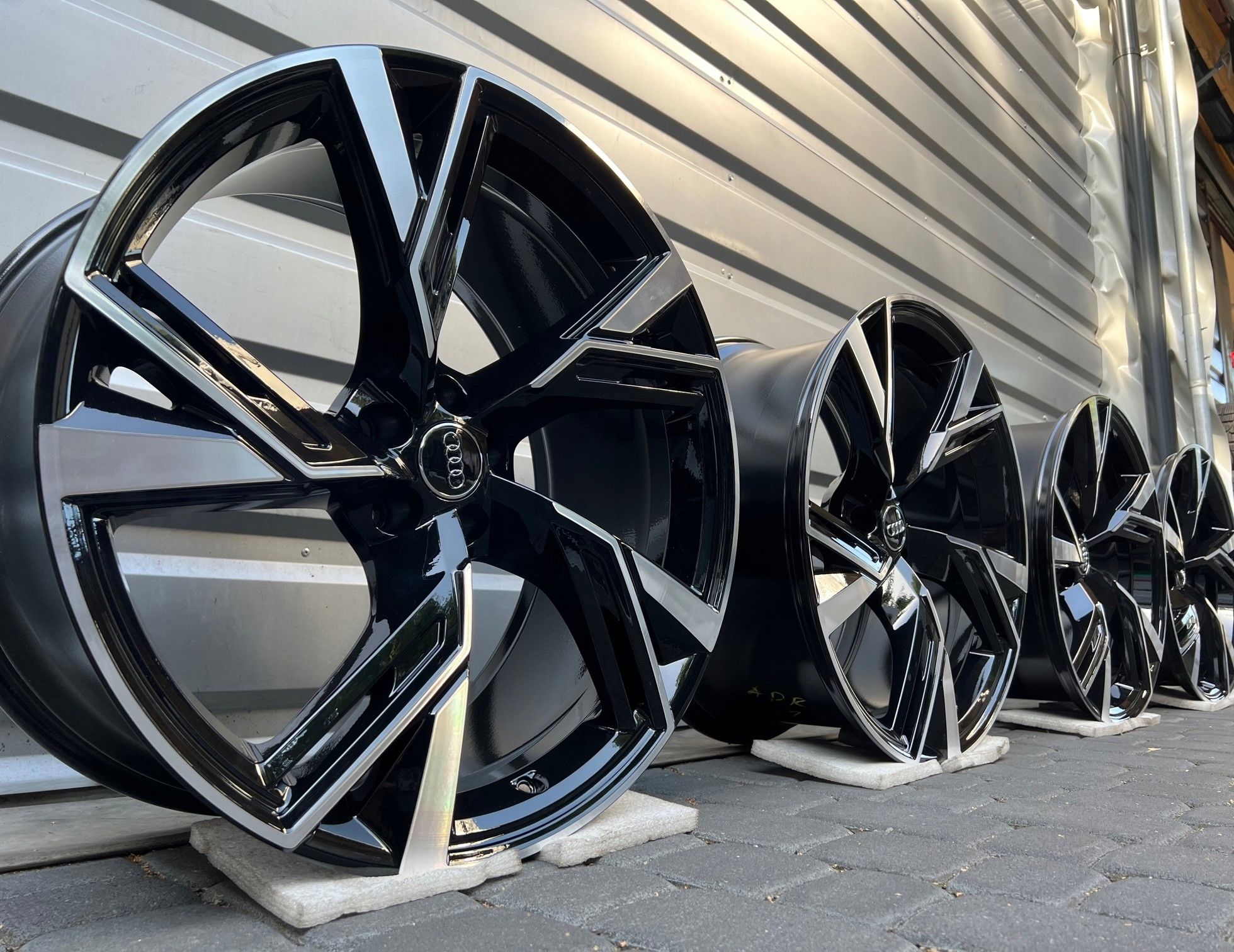 Oryginalne Felgi Audi 22 RS6 RS7 A8 Q5 Q7 Q8 SQ8