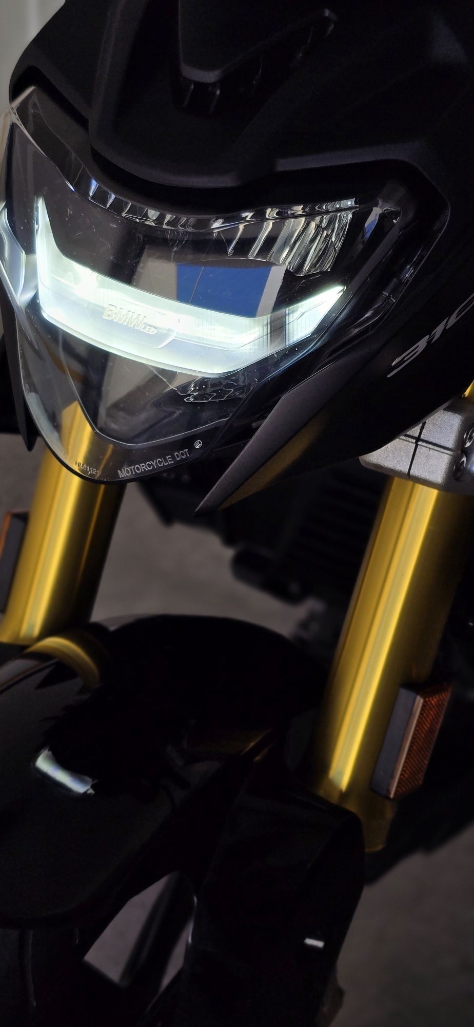 BMW G310 R - rebaixada