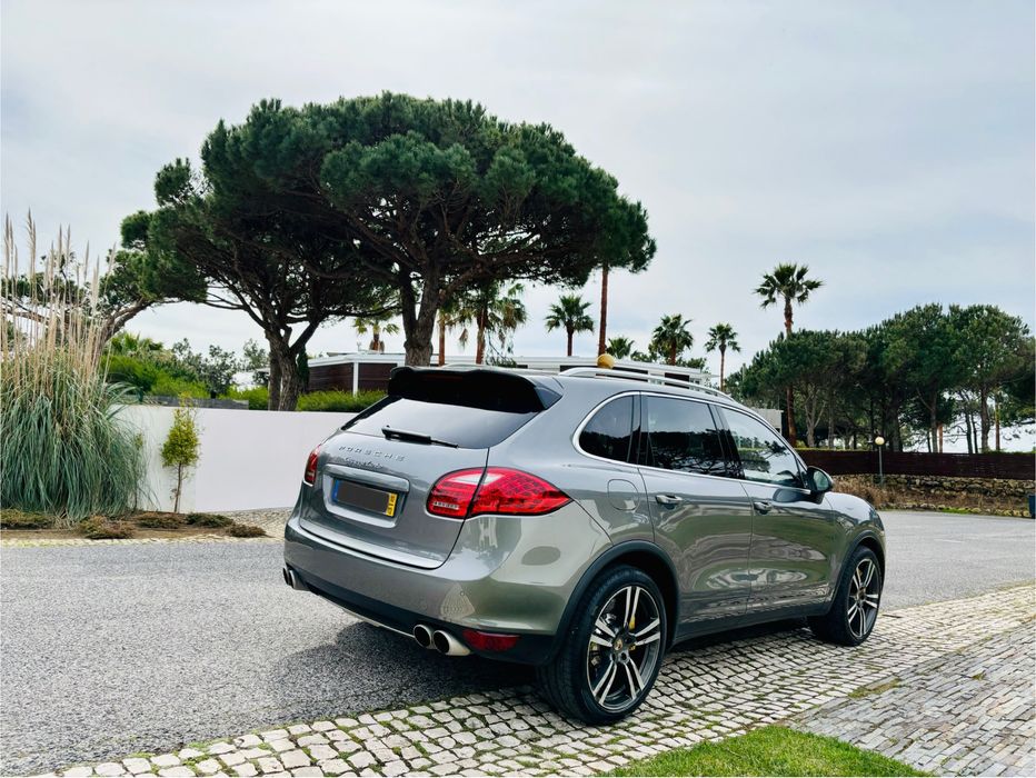 Porsche Cayenne Turbo V8 500cv 1 DONO