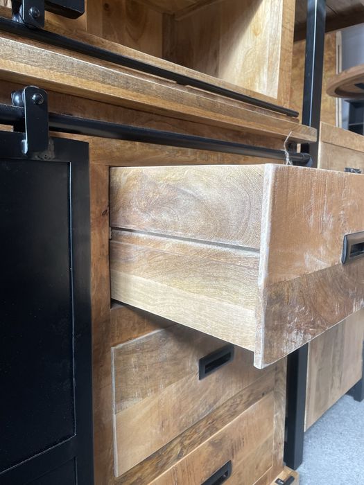 Kredens/drewno egzotyczne/ 120 cm// styl industrialny