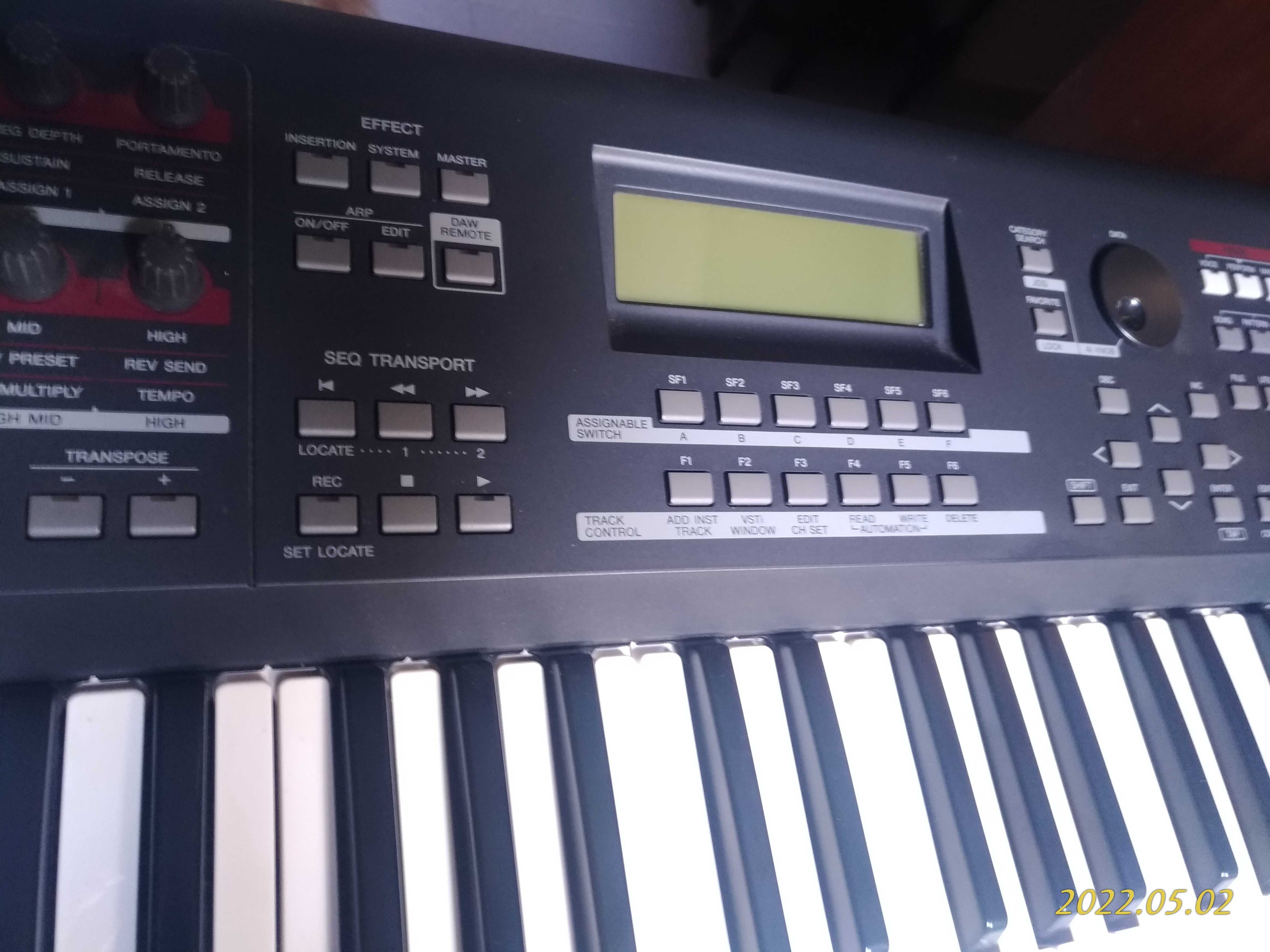 Yamaha Moxf 6 - Workstation