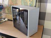 Mały komputer stacjonarny (Xeon E5 2630V4 10c/20t, RX 580, 16 GB RAM)