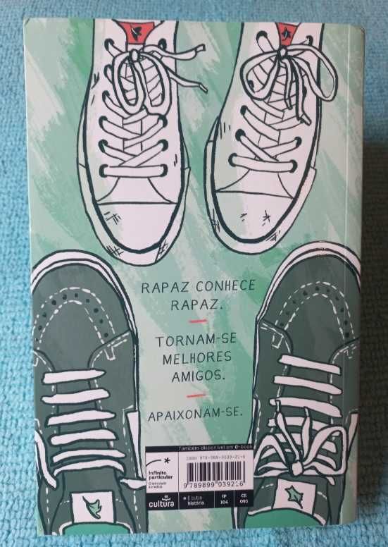 Heartstopper, Volume 1 (Rapaz Conhece Rapaz) - Alice Oseman