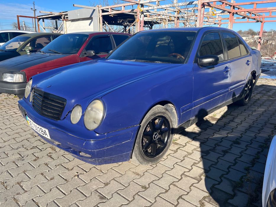 Mercedes W210 2.2 дизель. Обміняю.