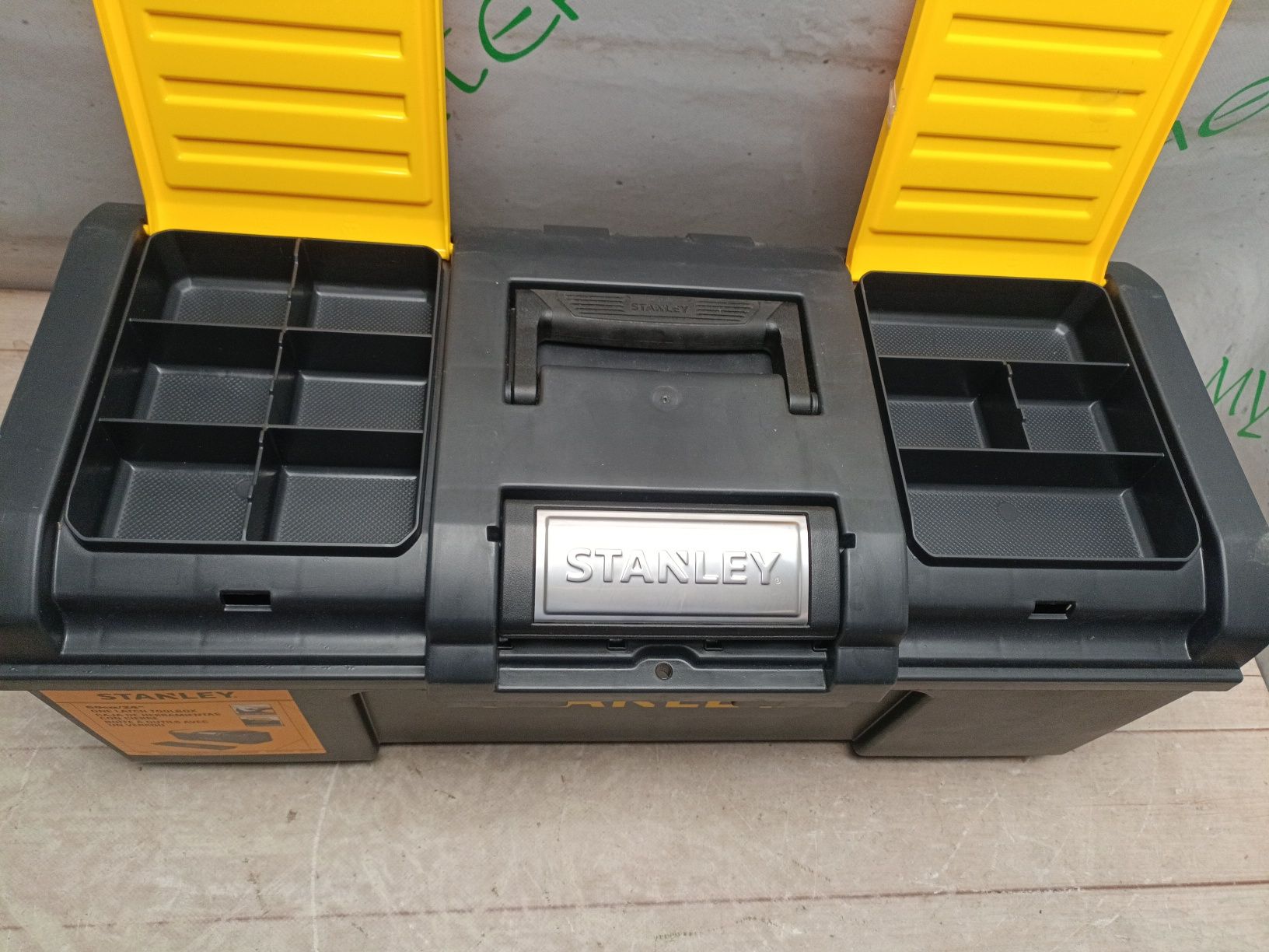 Stanley Basic Toolbox 1-79-218 ящик для інструментів, скринька
