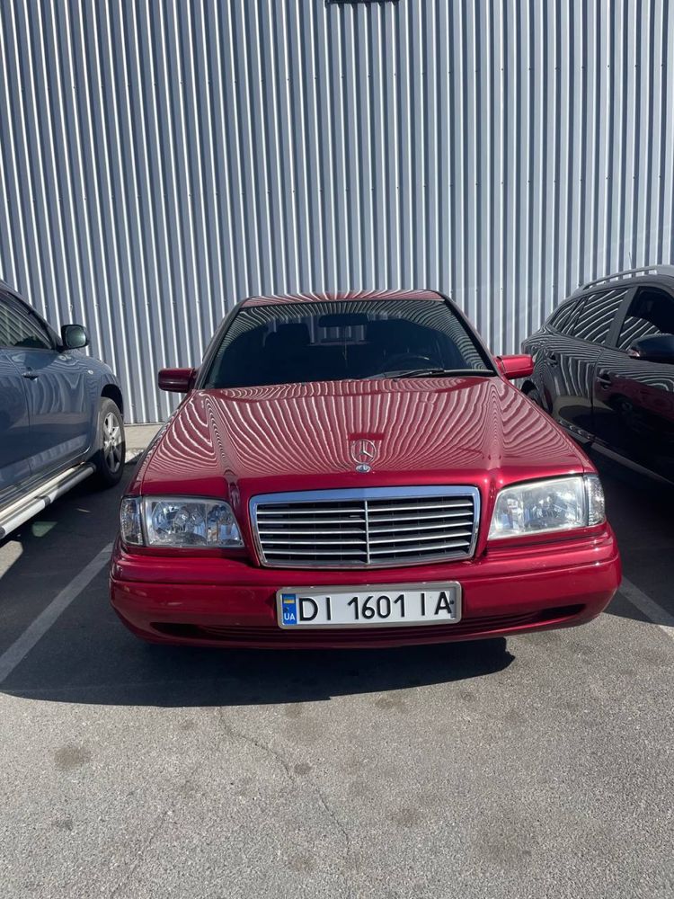 Mercedes-Benz w202
